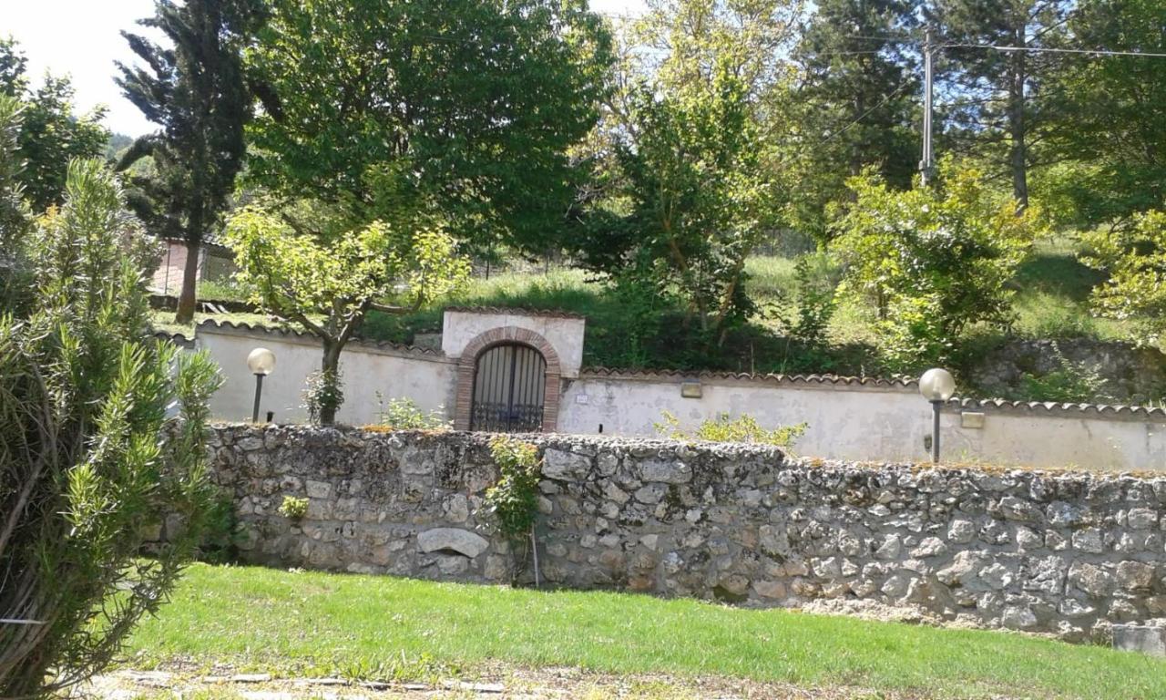 Villa Rosa Caporciano Kültér fotó